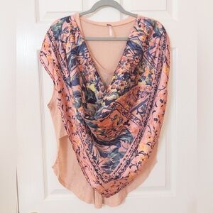 FREE PEOPLE Jet Set Pink Floral Bandana Scarf Over Pink Short Sleeve Top Size S